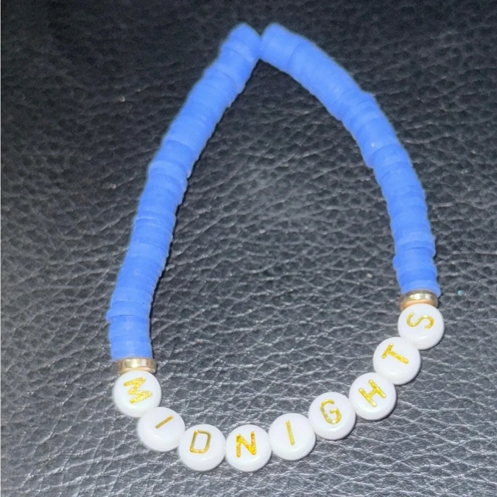 Blue and White Kids Beaded Bracelet 🌟